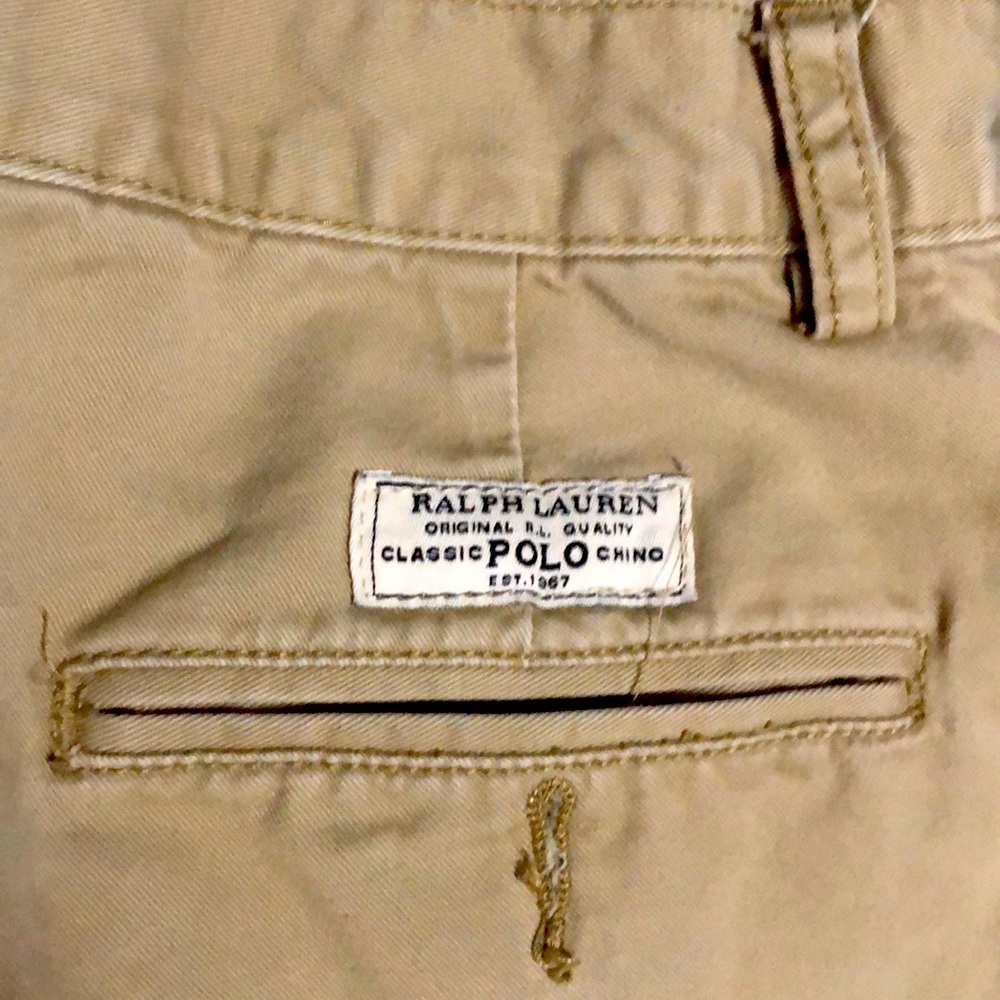 Polo shorts - Picture 3 of 4